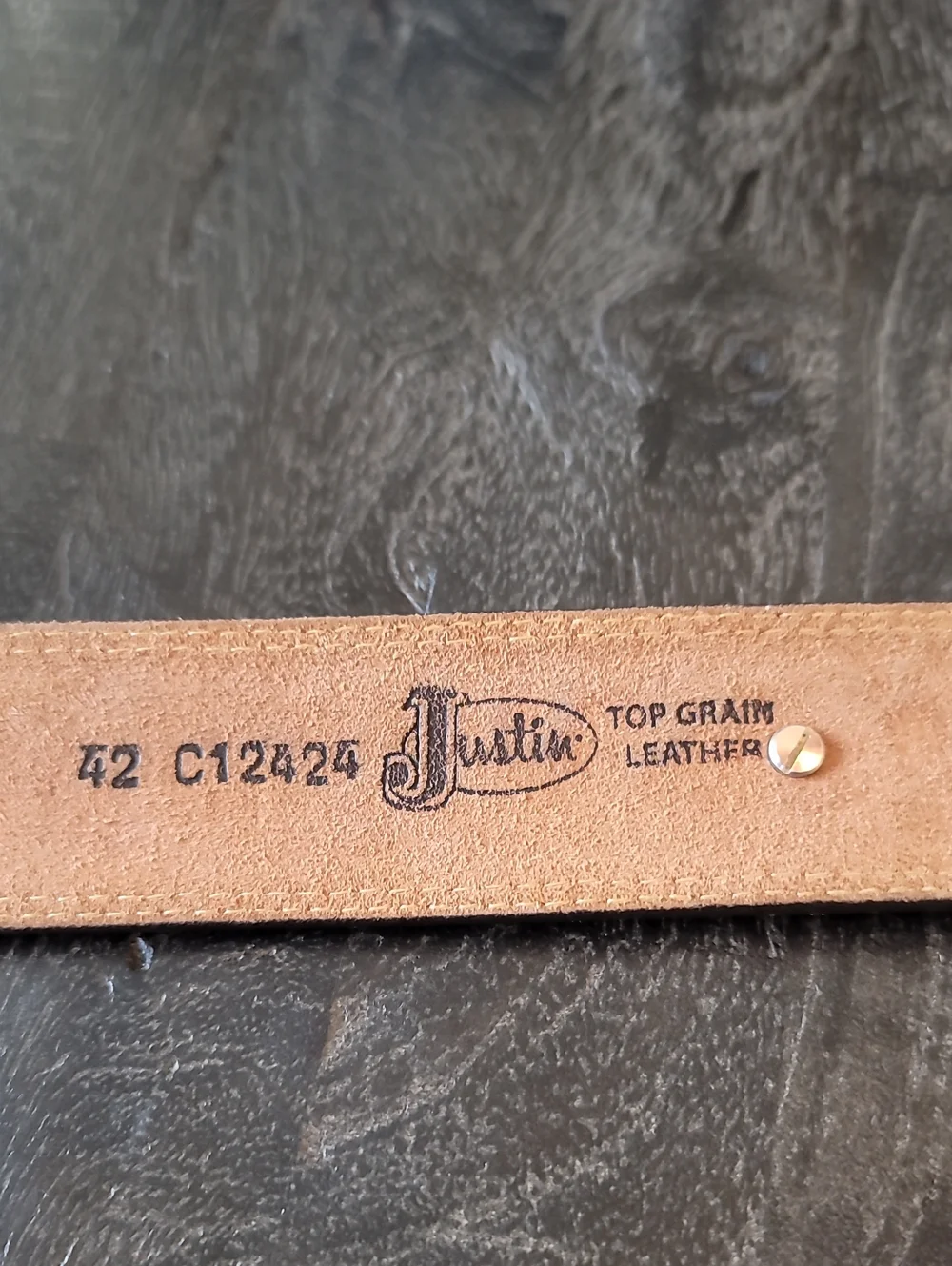 Justin Tooled 5 Star Emblem Tan Top Grain Leather Belt C12424 Sz 42